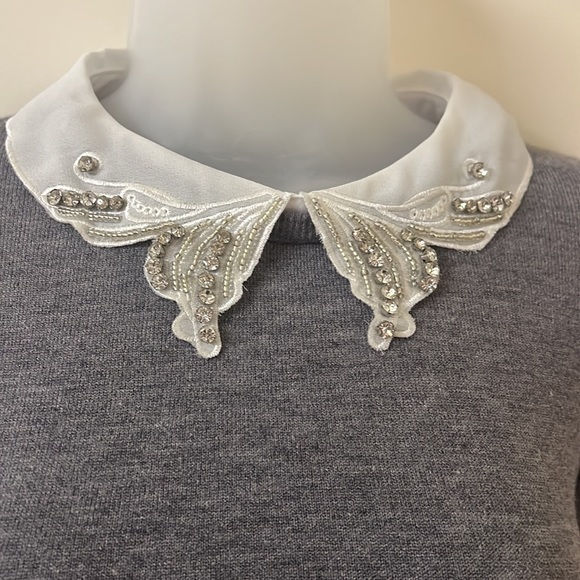 Vila Milano Crystal Lace Collar With Pearl Button Closure - Picture 4 of 13